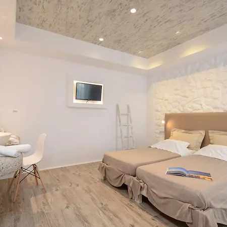 阿德里安娜别墅公寓 酒店