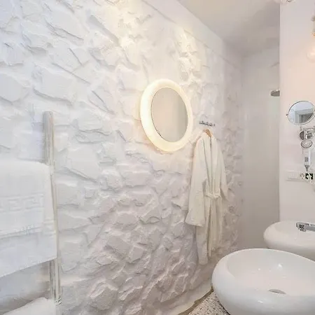 Adriana Ájosz Prokópiosz