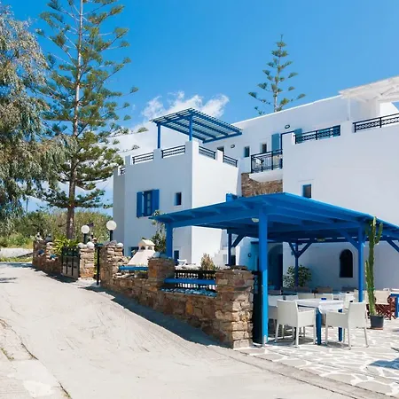 阿德里安娜别墅公寓 3*