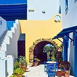 Hotell Adriana 3*