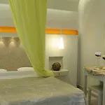 Adriana 3*