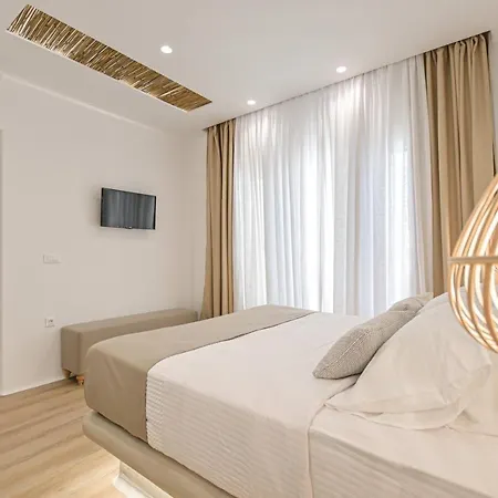 Hotel Adriana 3*